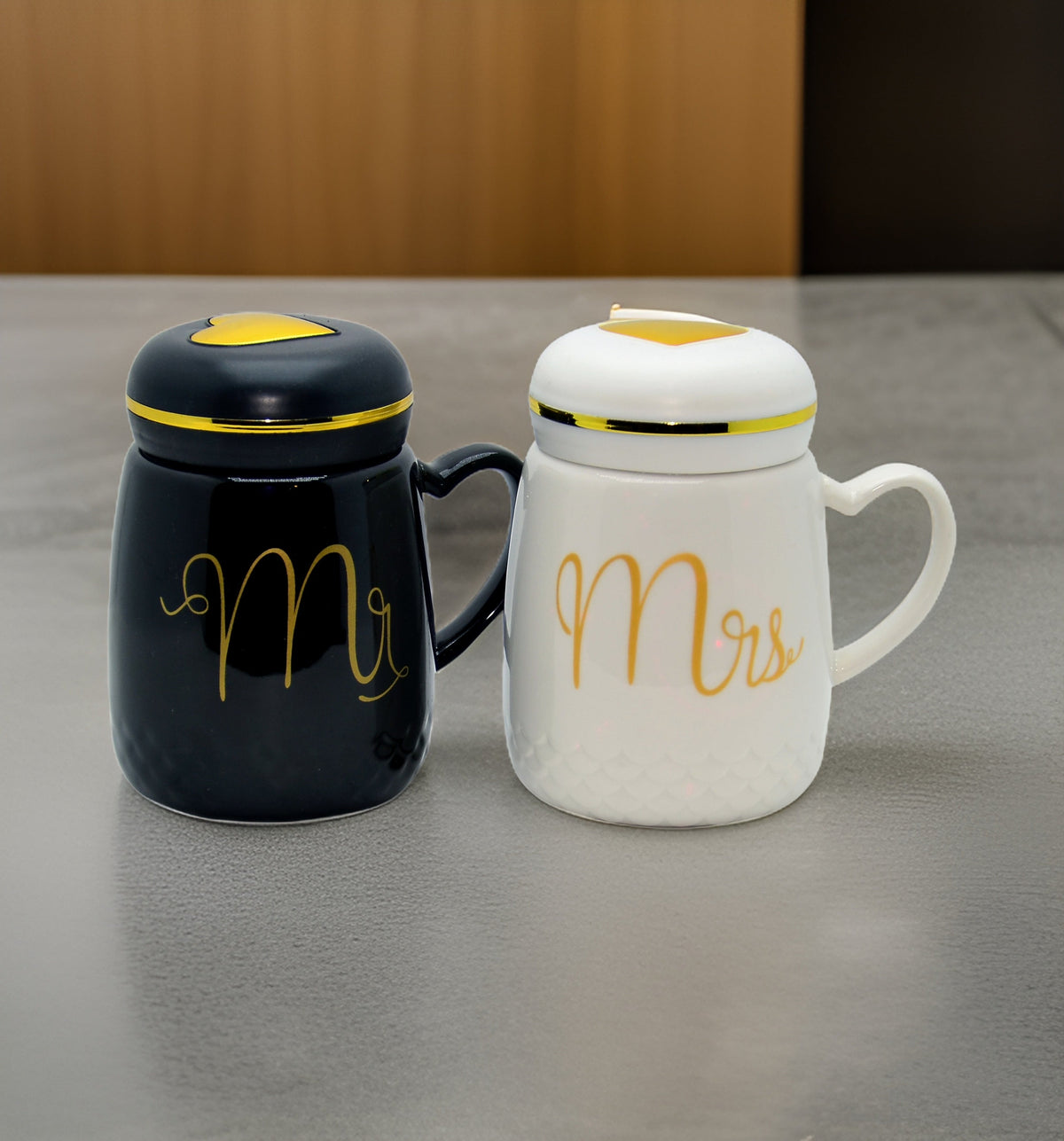 Mr.& Mrs. Mug Set