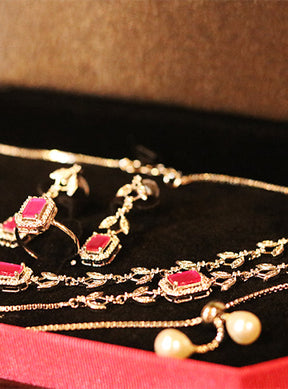 Red Stone Jewelry Set