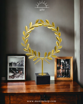 Golden Leaf Circle Stand With Metallic Base