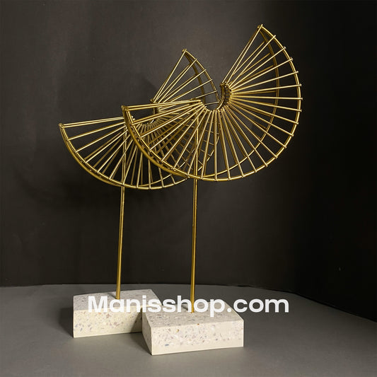 Maple Leaf Stand (Single)