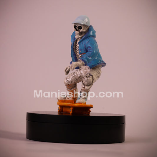 Skateboard Style Skeleton Statue