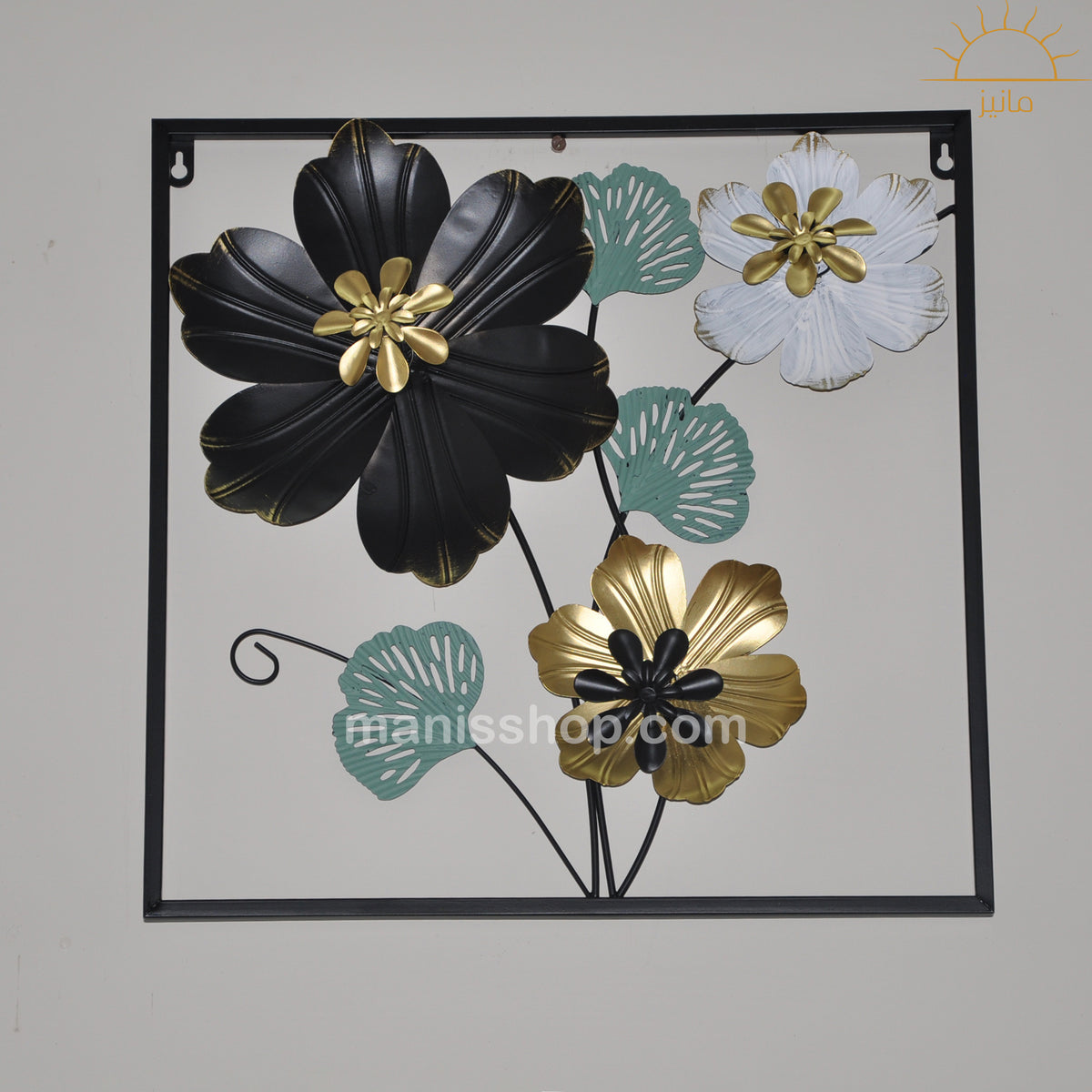 NORDIC METAL FLOWER WALL HANGING