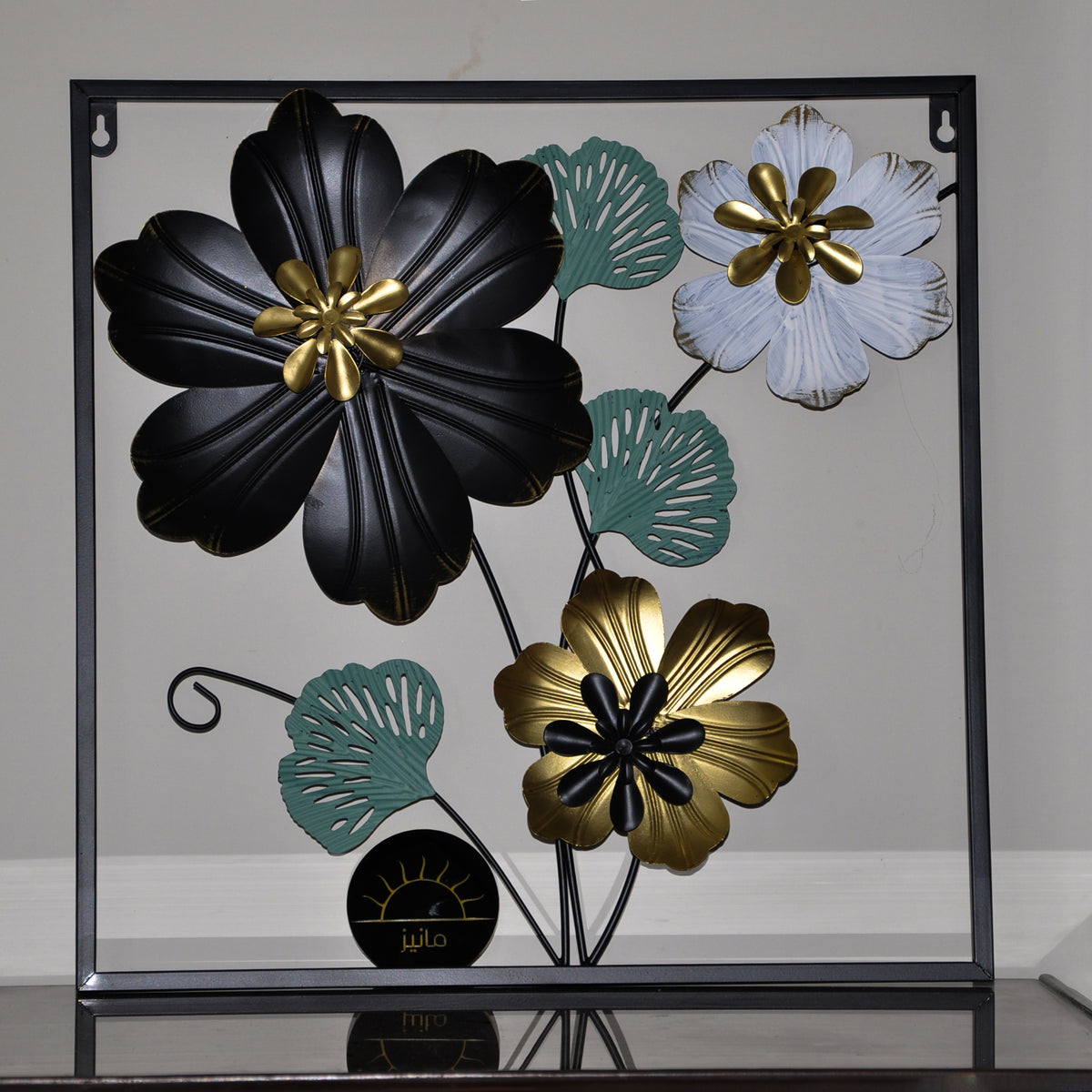 NORDIC METAL FLOWER WALL HANGING