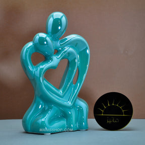 Love Couple Statue