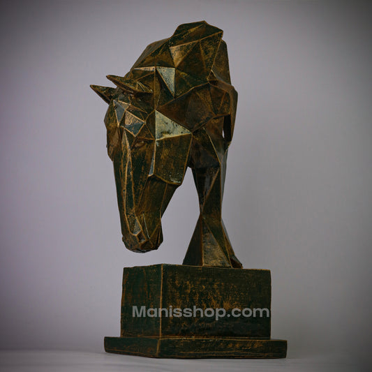 Diamond Cut Horse Statue ( Pakistan Made)