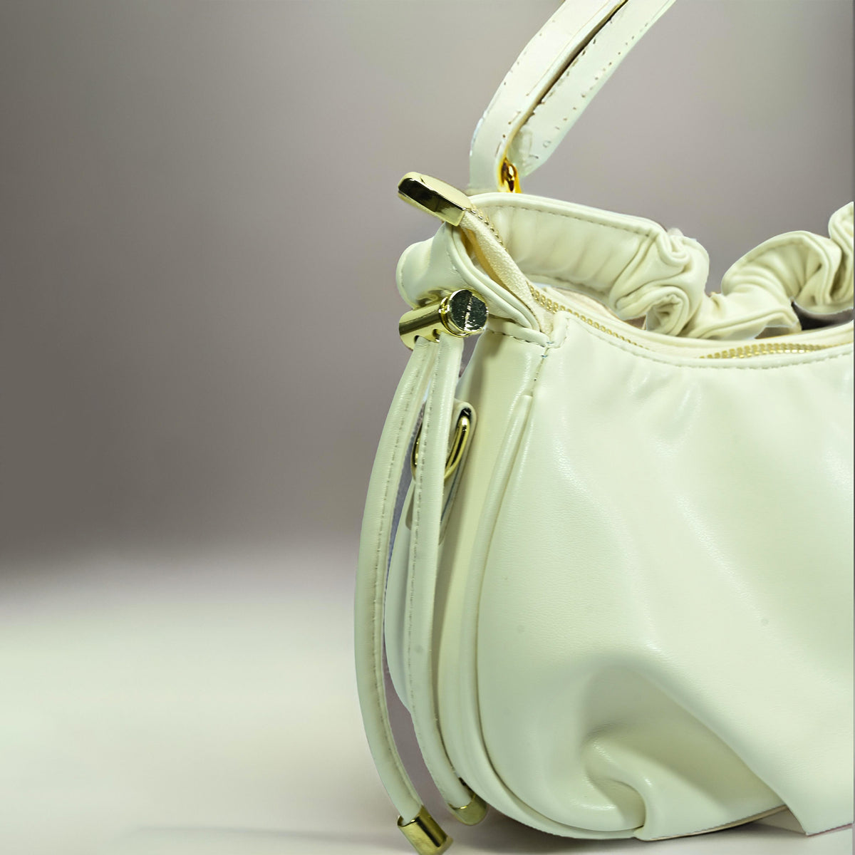 Shoulder Bag - Chrome White