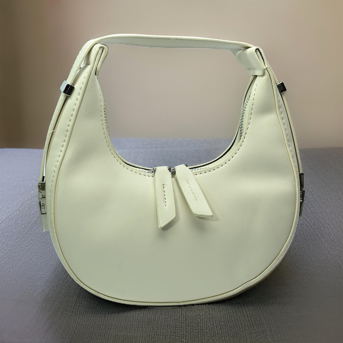 Hobo Bag - Pearl White